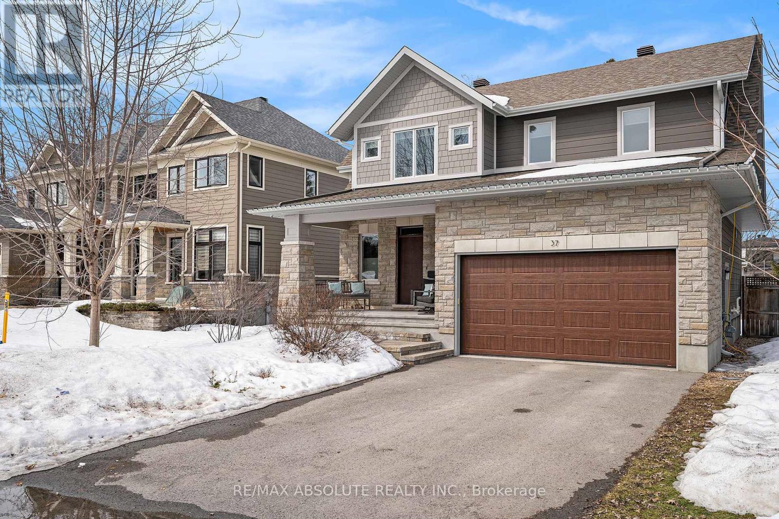 37 ST. CLAIRE AVENUE