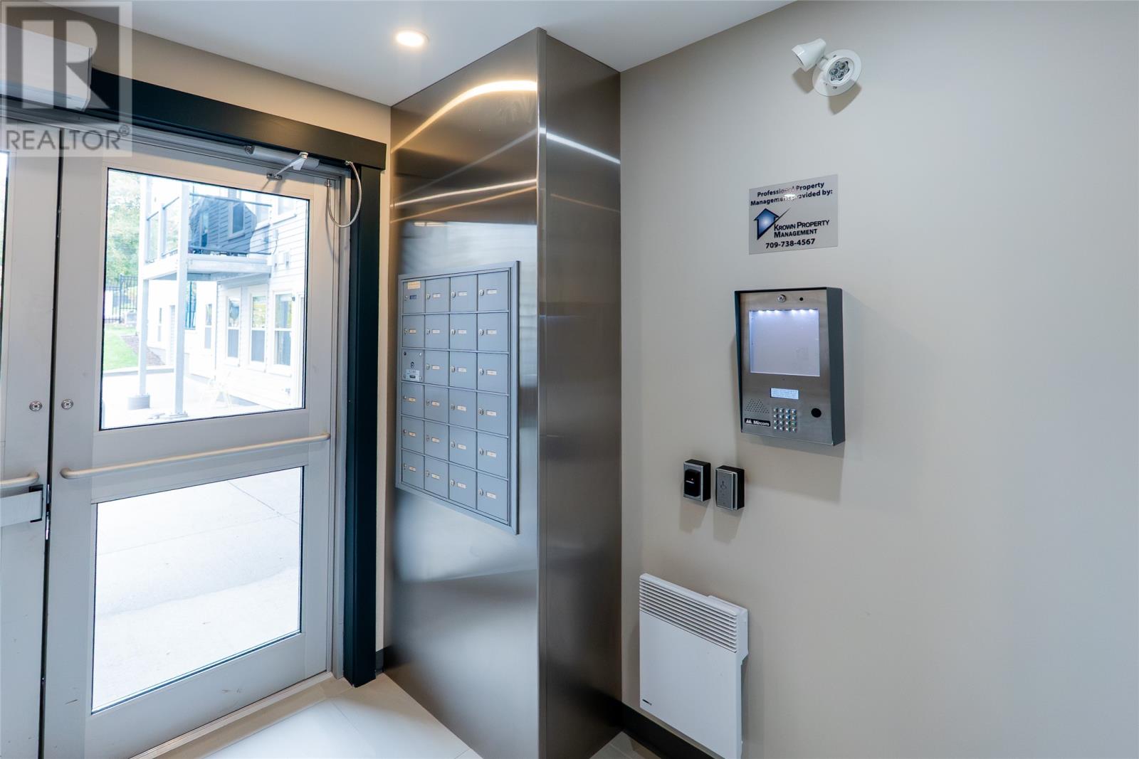 181 Hamilton Avenue Unit#402