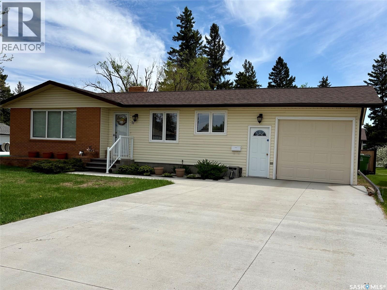 71 Dalebrooke DRIVE
