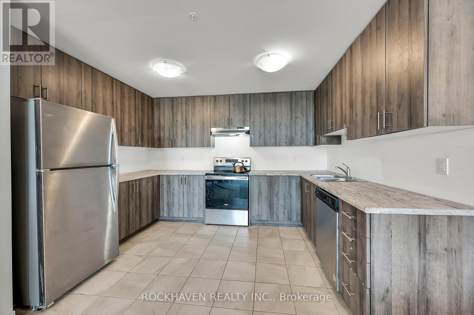 513 - 5 HAMILTON STREET N