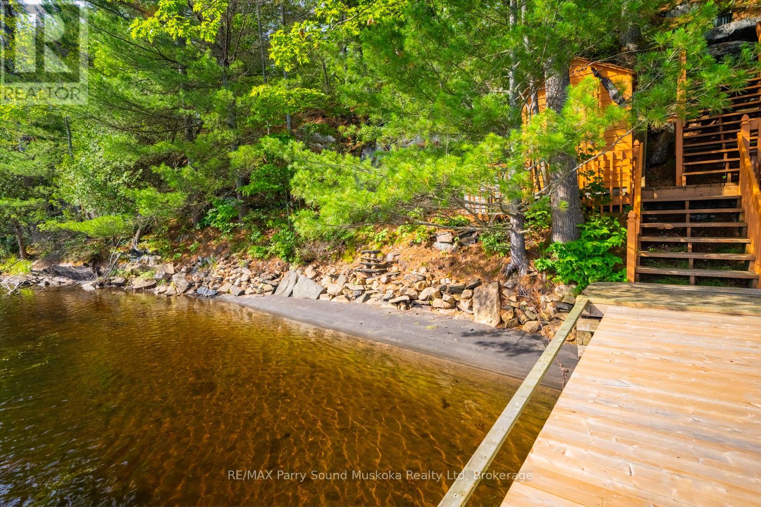 48 FRED DUBIE ROAD E