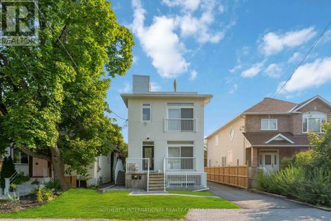 683 MELBOURNE AVENUE Ottawa ON K2A1X4