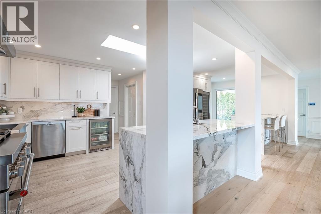 624 NORTH SHORE Boulevard E