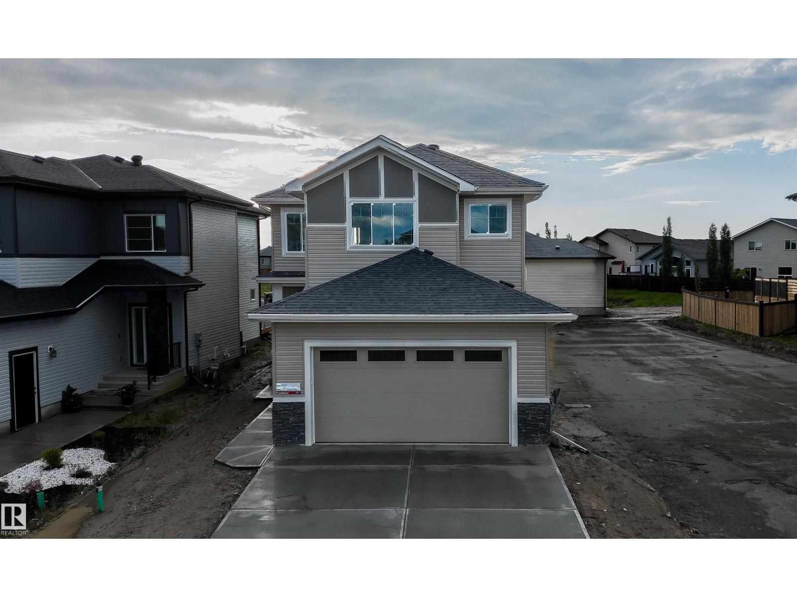 44 Dalquist Bay
