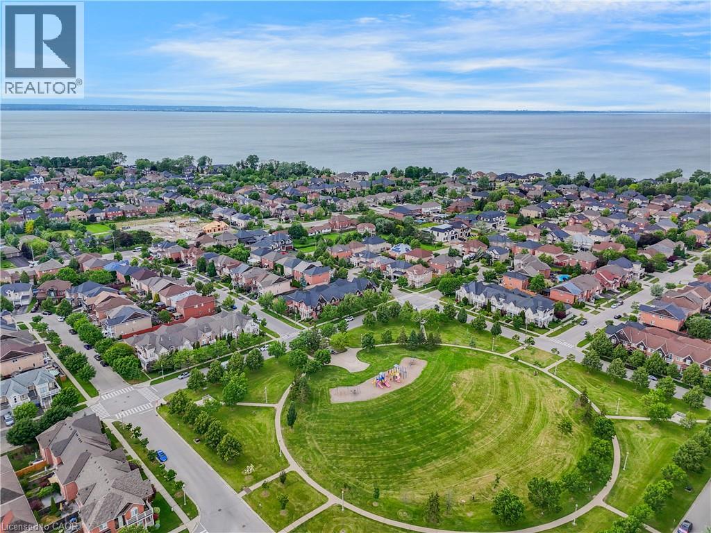 33 PANORAMA Way