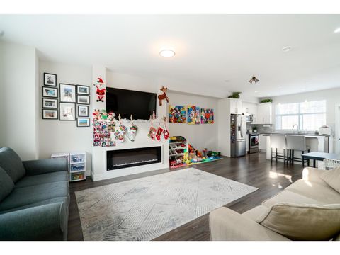 57 14541 WINTER CRESCENT Surrey BC V4P0G5