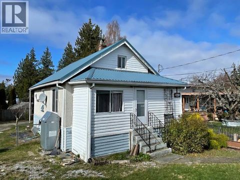 4291 JOYCE AVE Powell River BC V8A2Z9