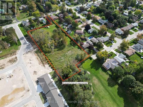 1178 QUEEN STREET N Kincardine ON N2Z1G4