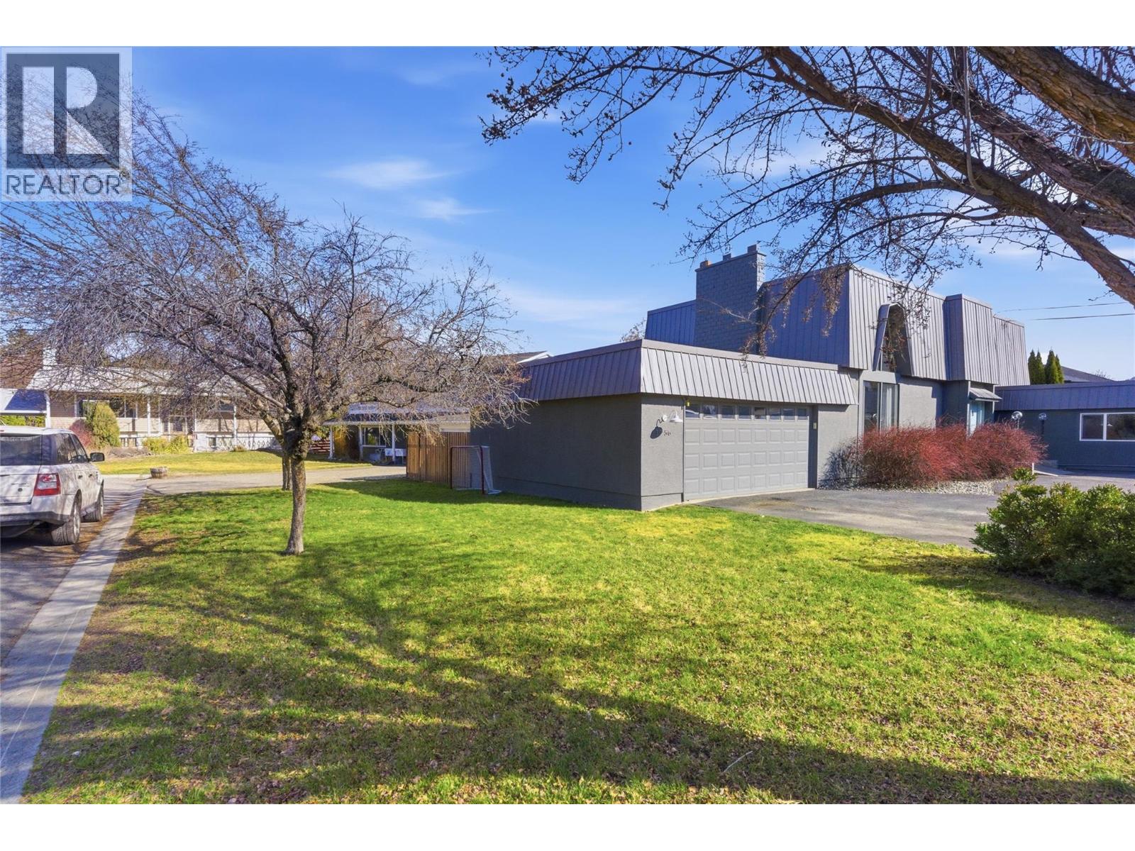 1756 CLIFFORD Avenue