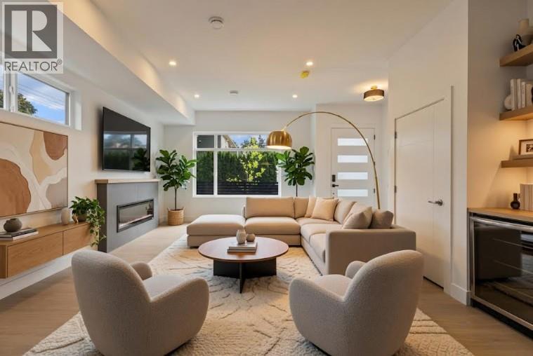 662 Birch Avenue Unit# 2