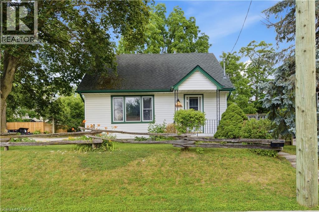 Photo 1 of 43 — 180 MELROSE Street, Cambridge, ON N3H4A4