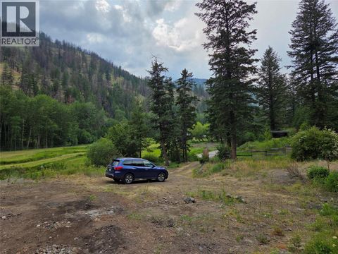 2611 Green Mountain Road Keremeos BC V0X1N6