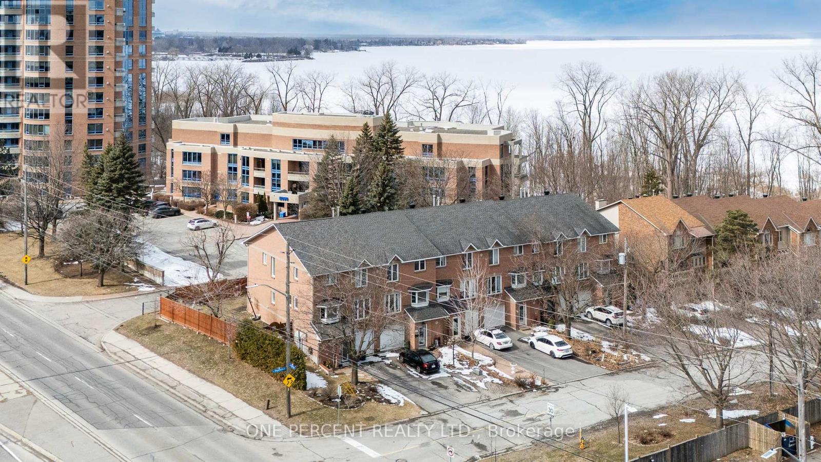 30 MAPLEHURST AVENUE