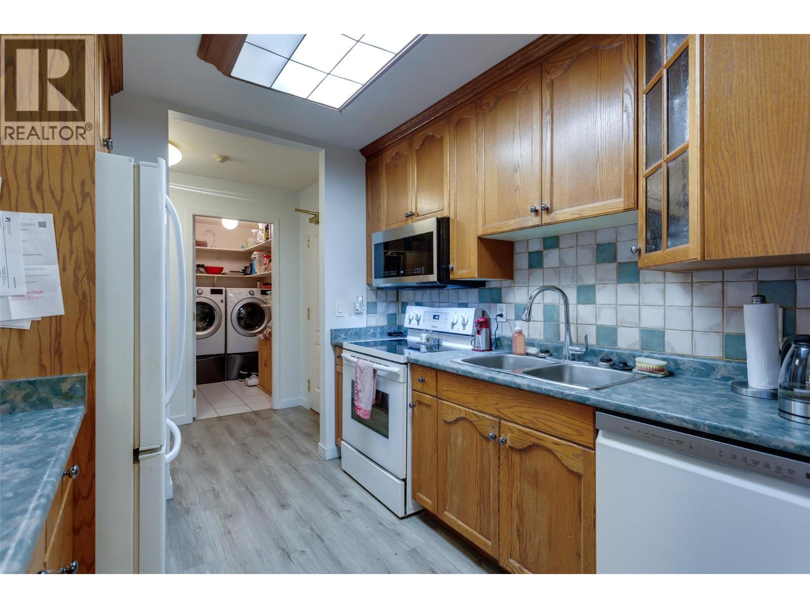 709 Houghton Road Unit# 109