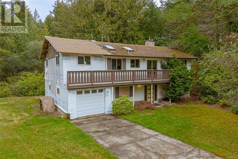 818 Stanehill Pl Langford BC V9C3X2