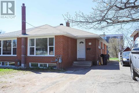 797 Pine ST Sault Ste. Marie ON P6B3G2