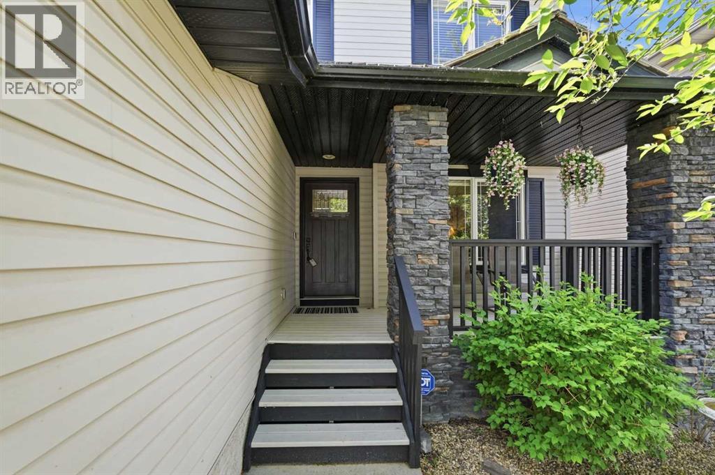 347 Mt Douglas Green SE