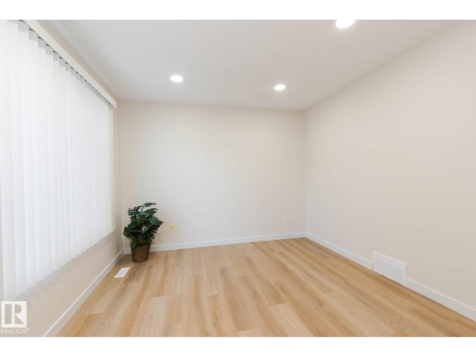#1305 610 KING ST