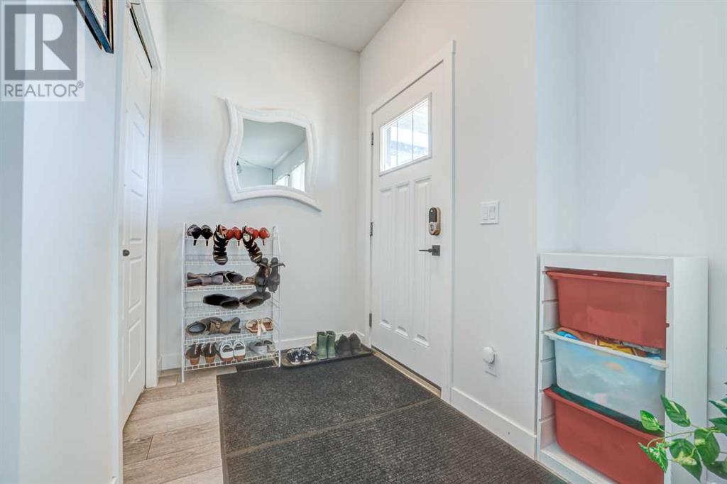 194 Legacy Reach Crescent SE