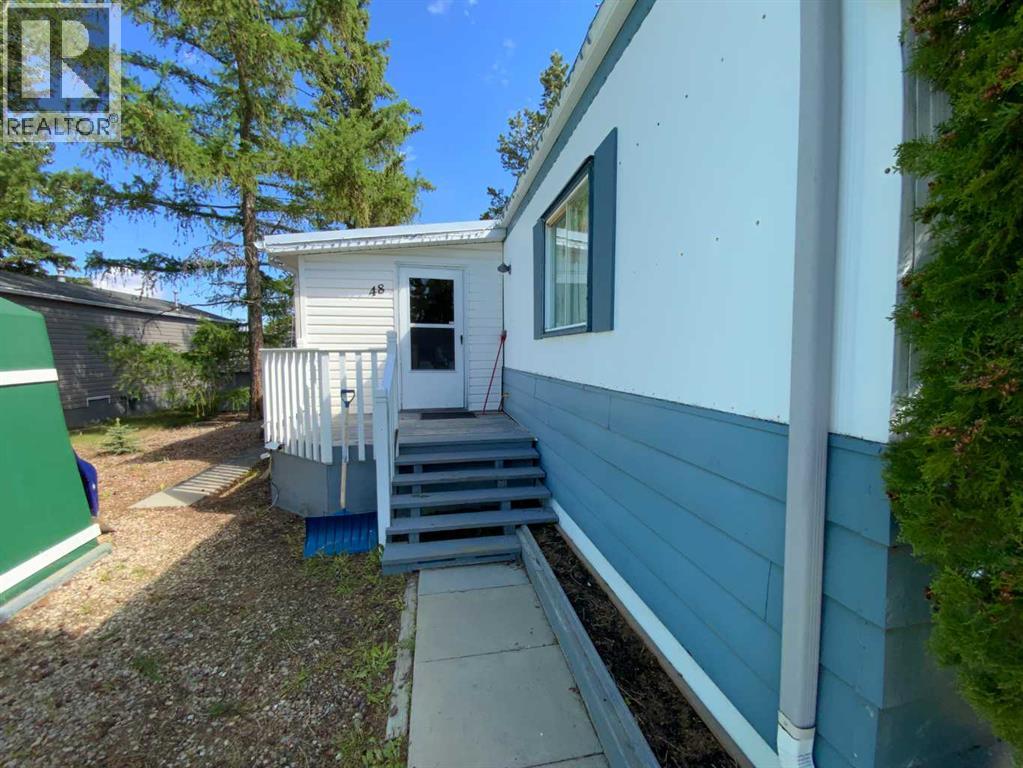 48 Mobile Drive NE