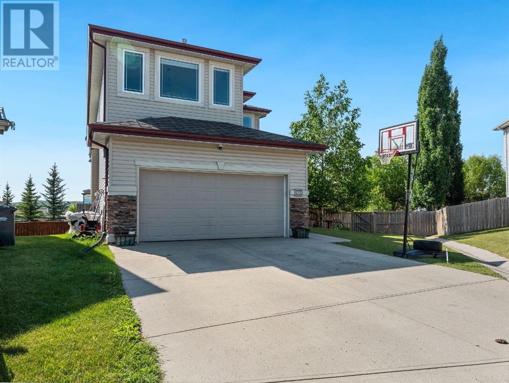 248 Westmount Crescent