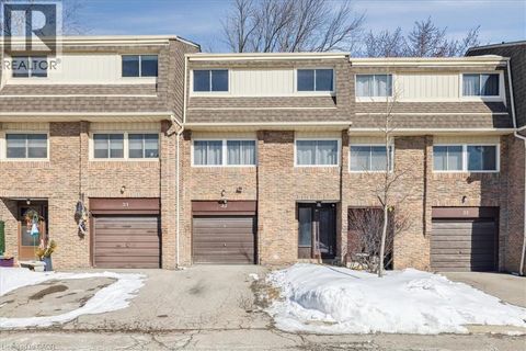 7430 COPENHAGEN Road Unit# 32 Mississauga ON L5N2C4