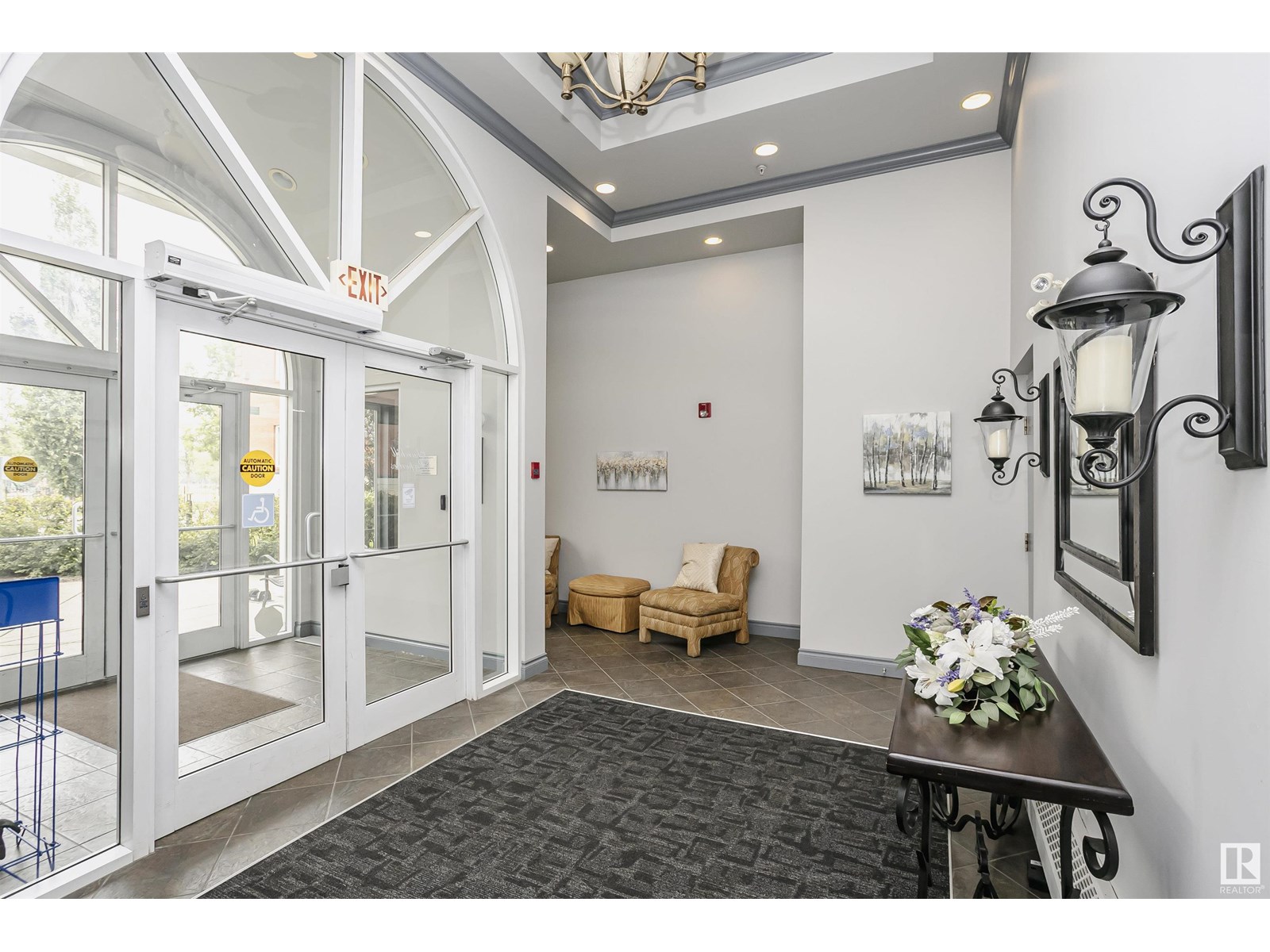 #112 260 STURGEON RD