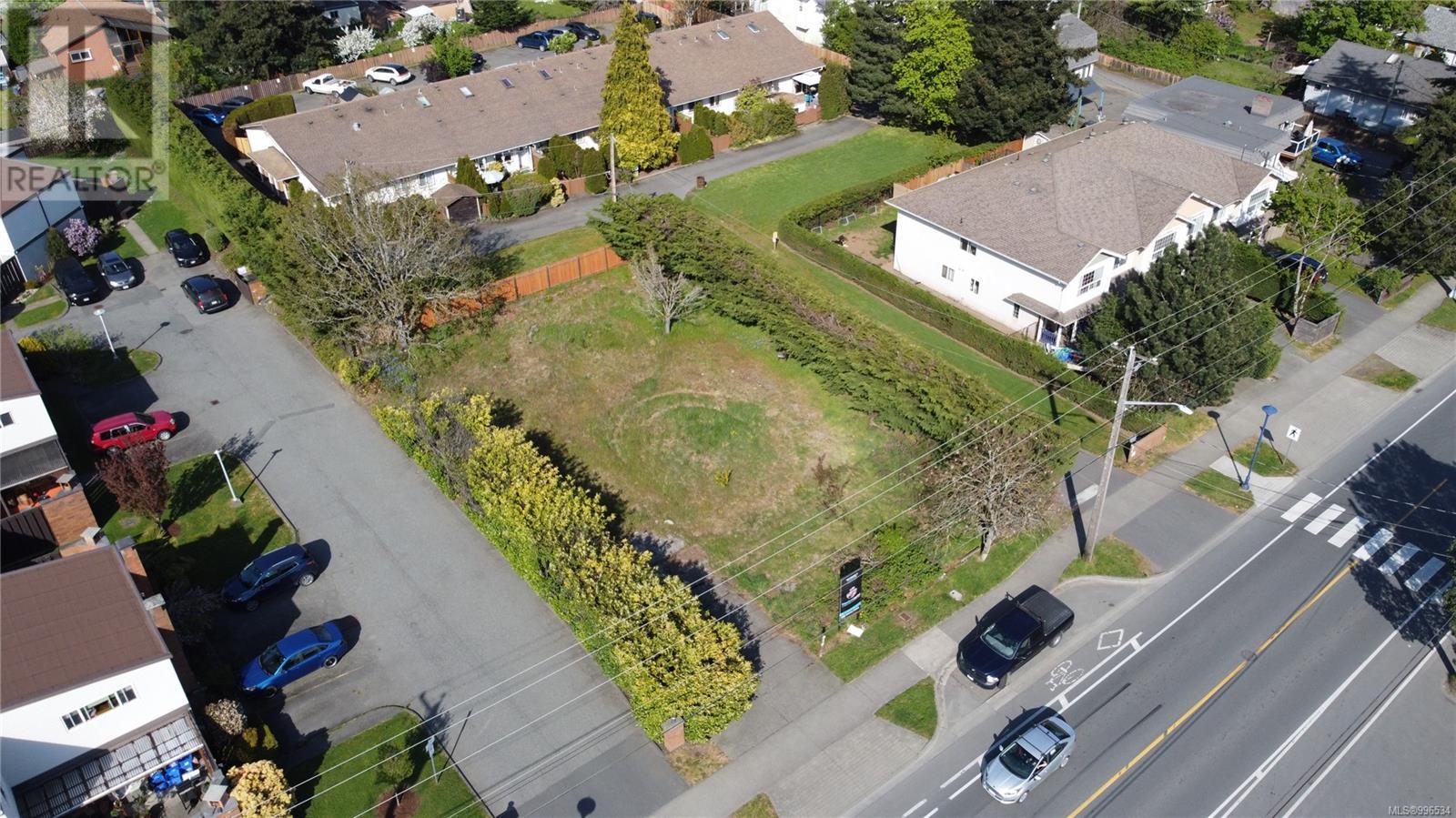 976 Dunford Ave