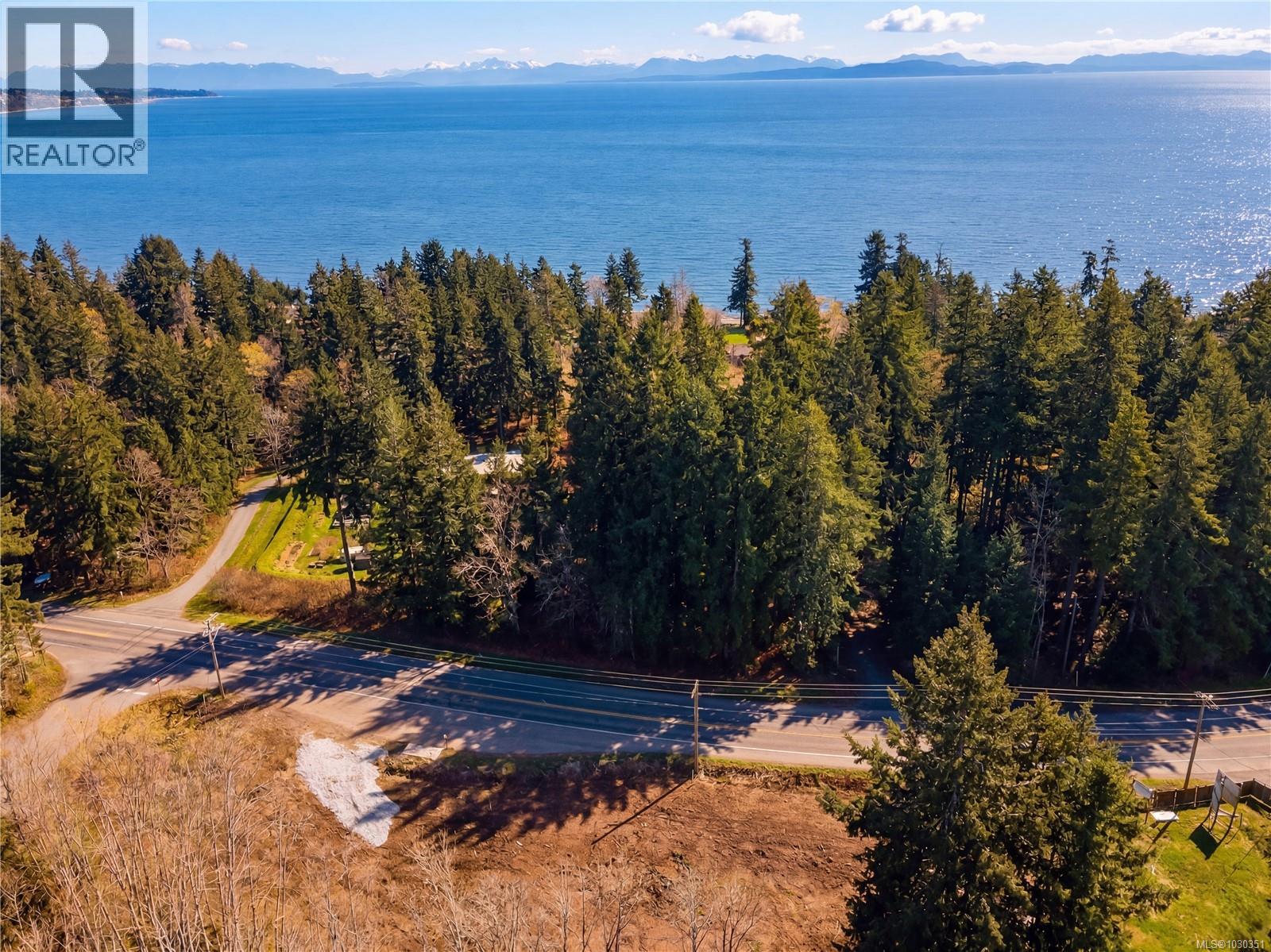Lot 4 Island Hwy S