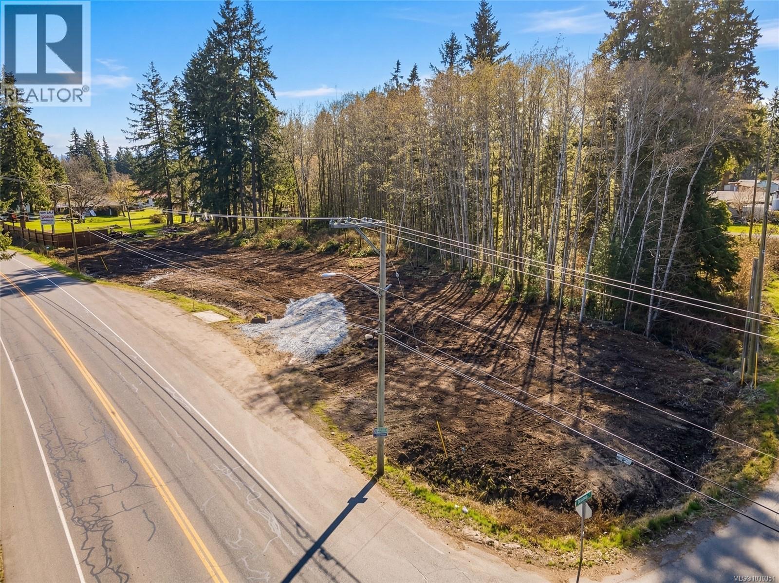 Lot 4 Island Hwy S