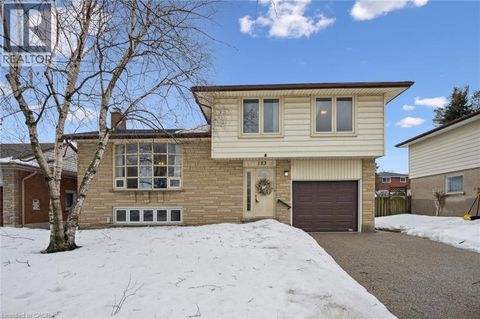 123 LORRAINE Avenue Kitchener ON N2B2N1