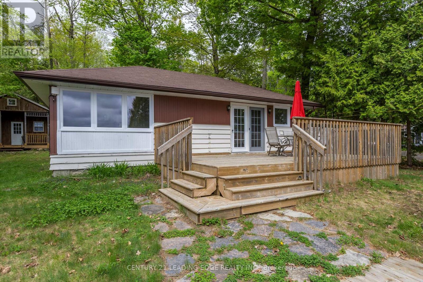 1963 WHITE LAKE ROAD W