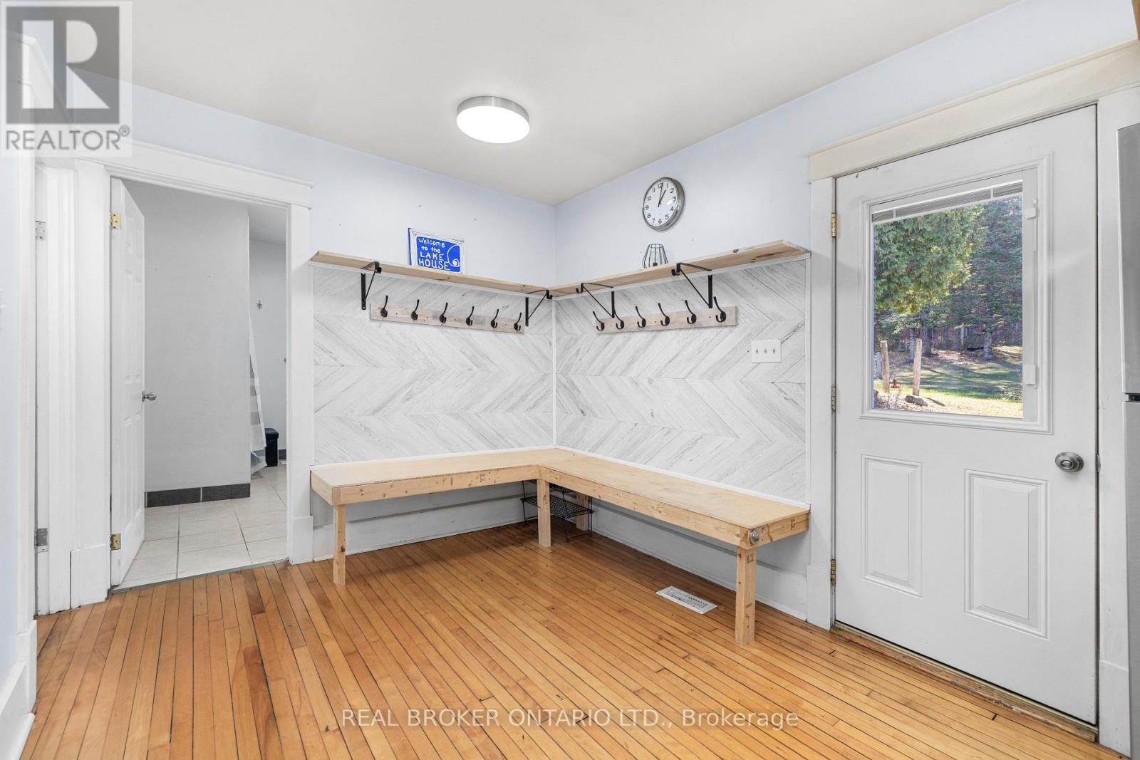 5601 CENTENNIAL LAKE ROAD