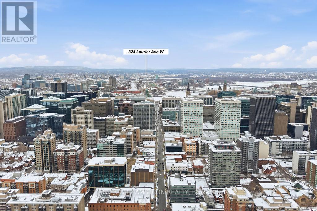 1301 - 324 LAURIER AVENUE W