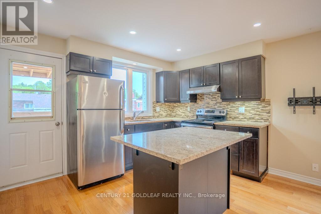 113 MARQUETTE AVENUE