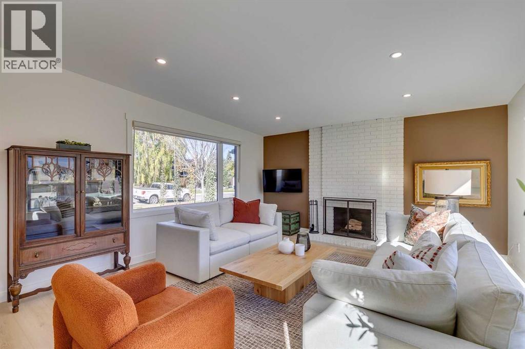 419 Parkview Crescent SE