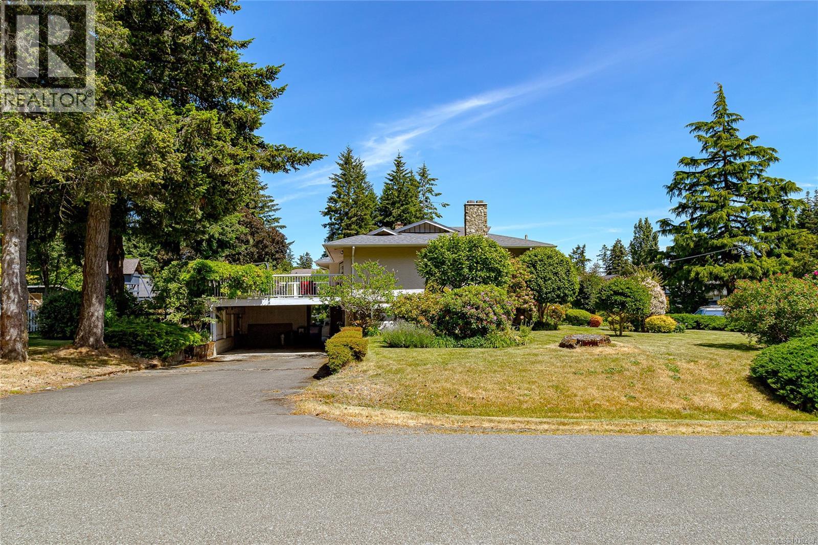 6224 Robin Way