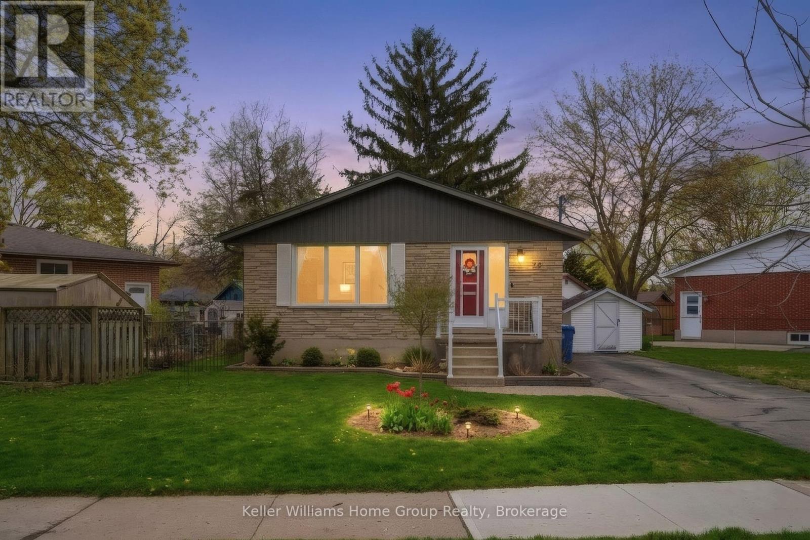 48 SUNNYLEA CRESCENT