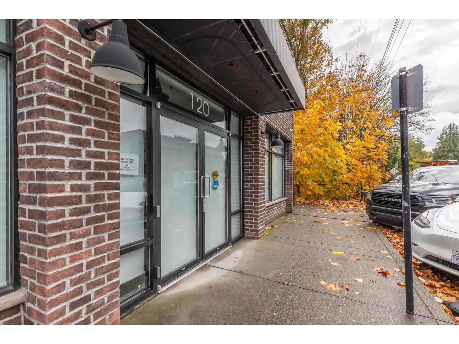 120 33827 SOUTH FRASER WAY