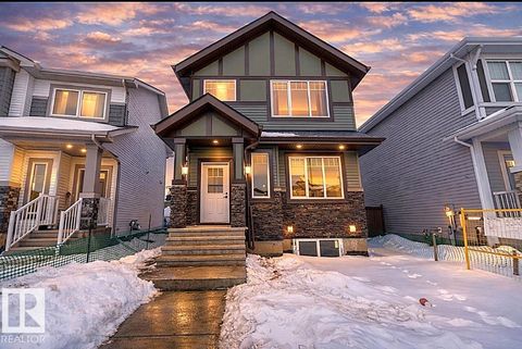 9805 106 AV Morinville AB T8R2P2