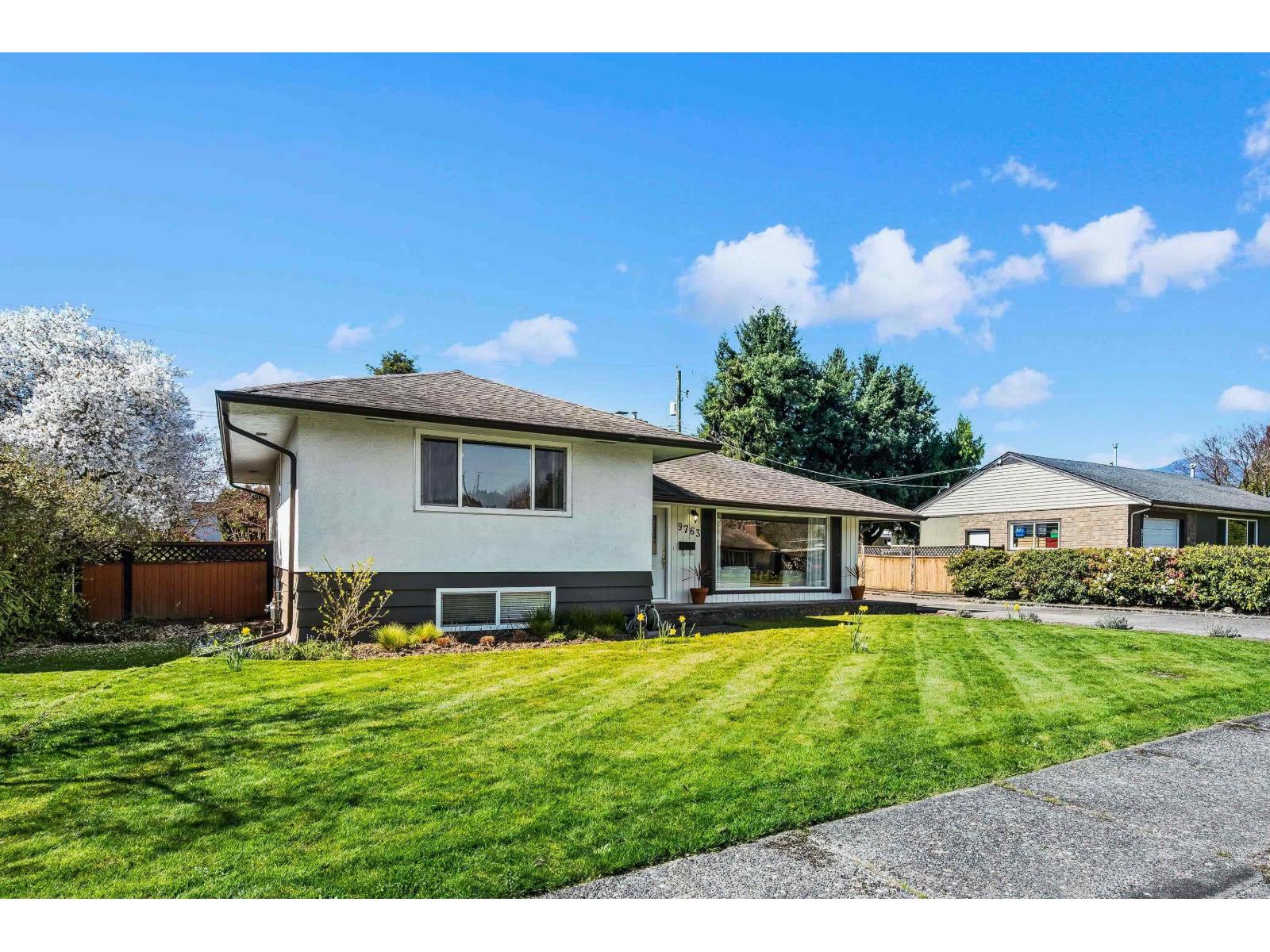 9763 HEATHER STREET|Chilliwack Proper East