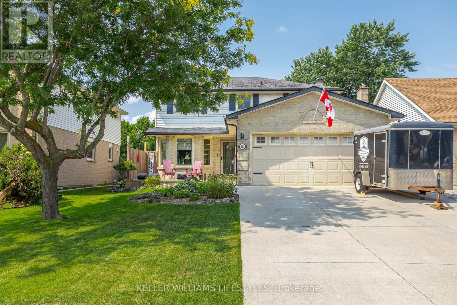 212 BEXHILL CLOSE