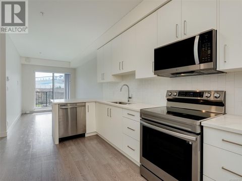 307 707 Treanor Ave Langford BC V9B0X7