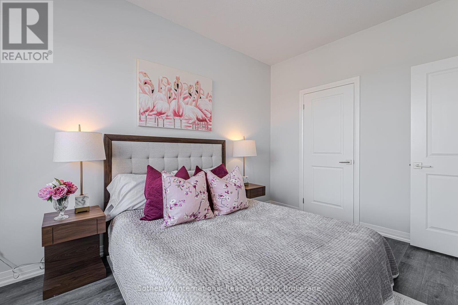 20 - 550 GREY STREET