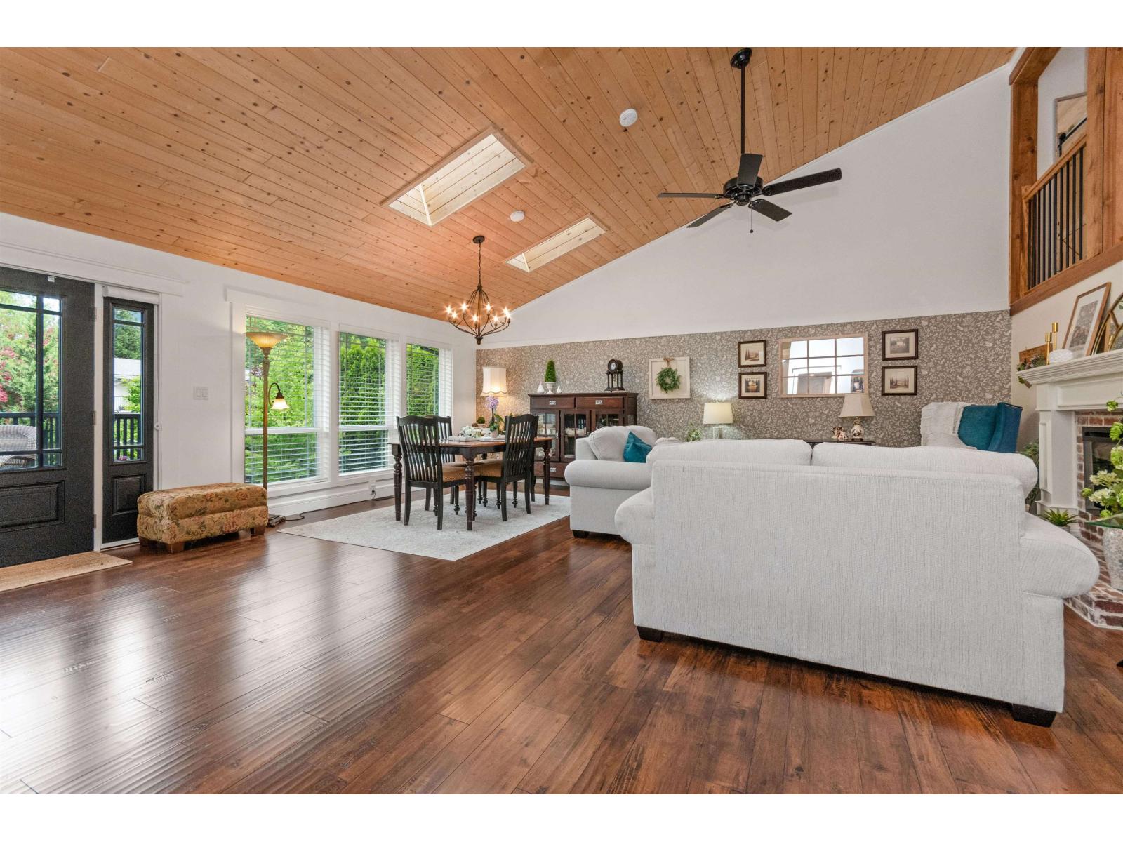 474 ALDER AVENUE|Harrison Hot Springs