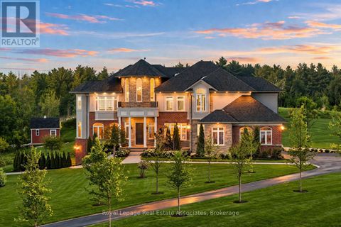 100 CHESSWOOD TRAIL Hamilton ON L8N2Z7
