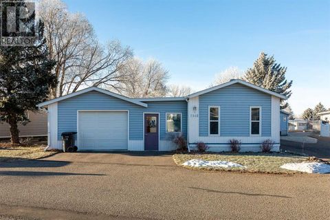 2946 31 Street S Lethbridge AB T1K6T1