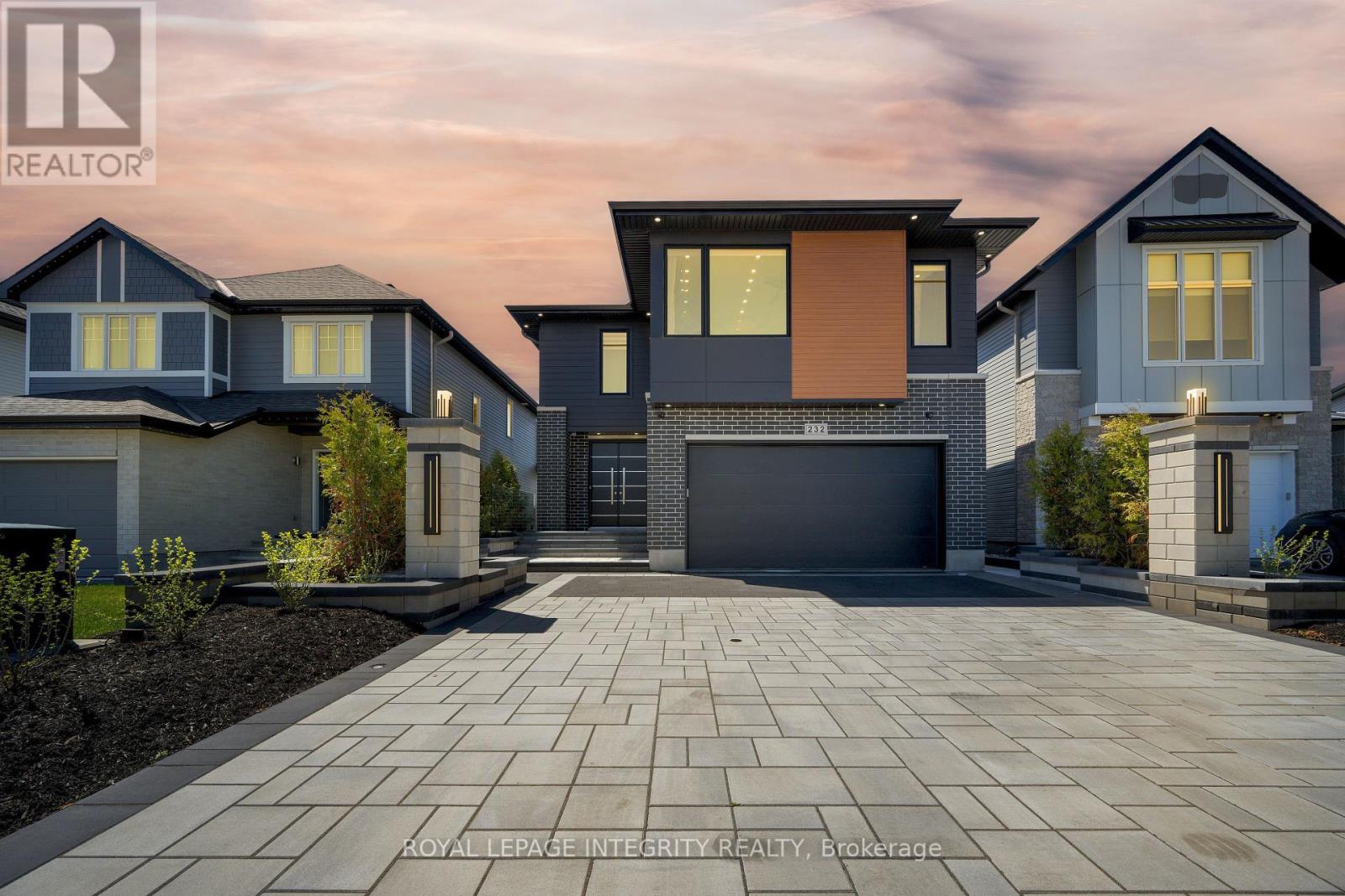 232 CONDADO CRESCENT