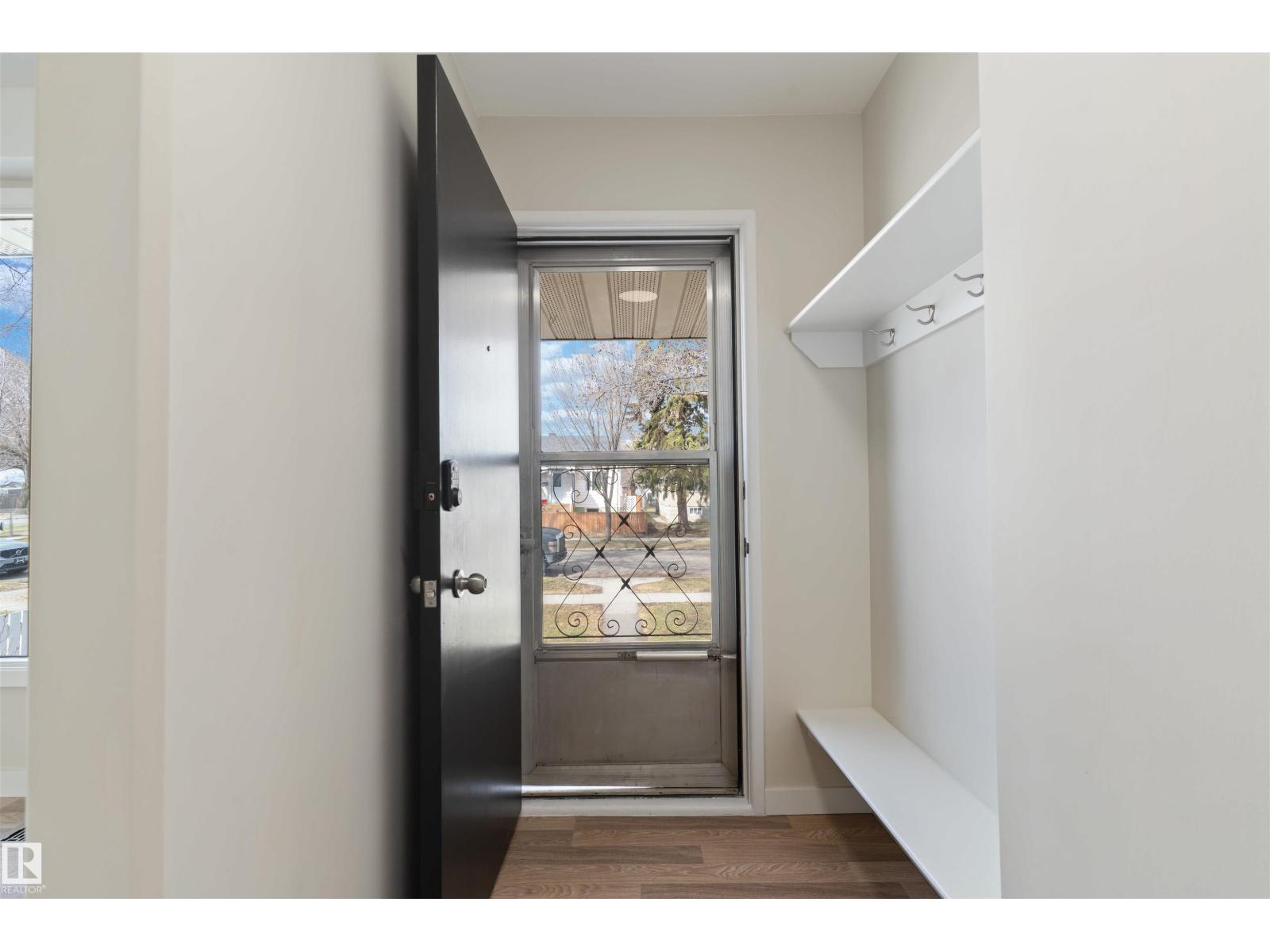 12411 90 ST NW