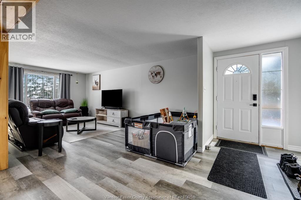 302 Summerset AVENUE